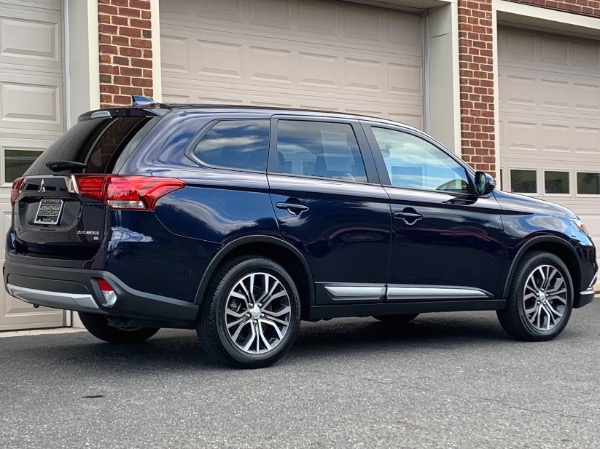 Used-2018-Mitsubishi-Outlander-SE