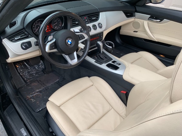 Used-2011-BMW-Z4-sDrive30i-Sport-Premium
