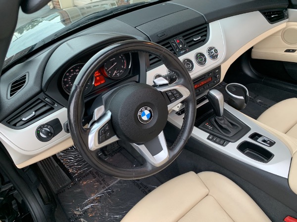 Used-2011-BMW-Z4-sDrive30i-Sport-Premium