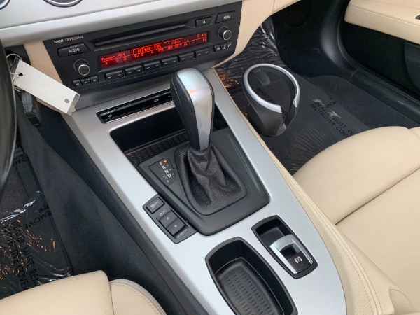 Used-2011-BMW-Z4-sDrive30i-Sport-Premium