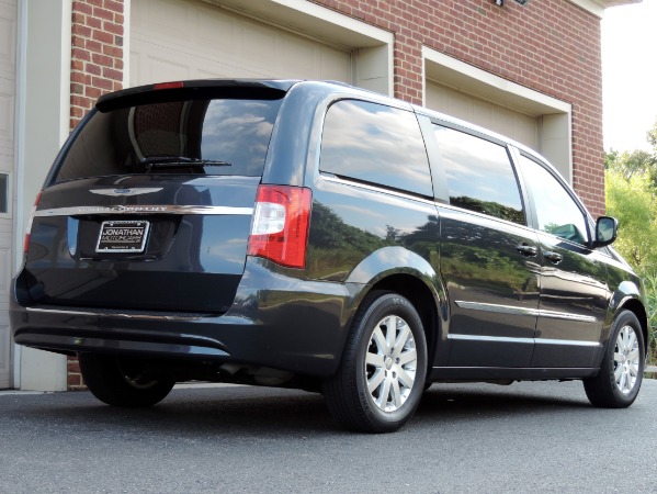 Used-2014-Chrysler-Town-and-Country-Touring