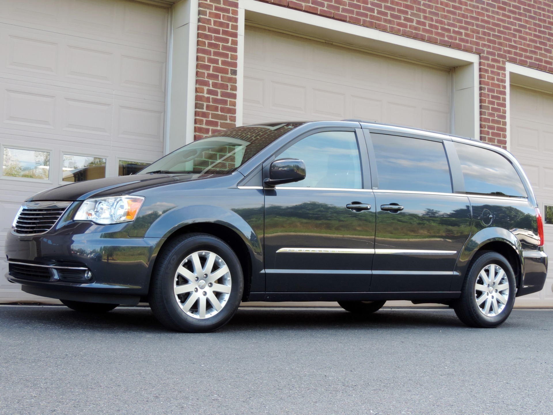Chrysler Town Country 2014