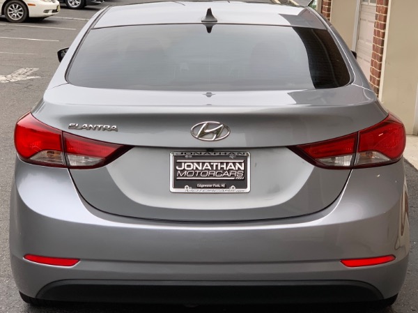 Used-2015-Hyundai-Elantra-SE