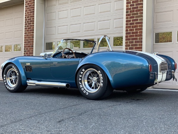 New-1965-Superformance-Mark-III-Cobra