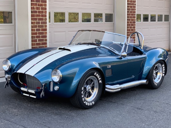 New-1965-Superformance-Mark-III-Cobra