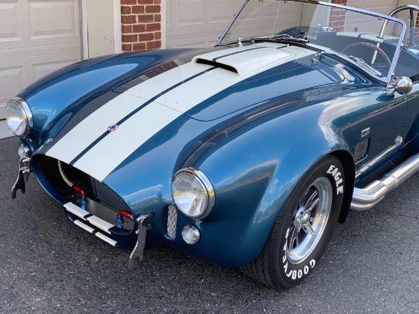 New-1965-Superformance-Mark-III-Cobra