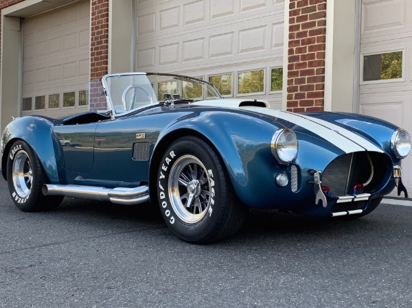 New-1965-Superformance-Mark-III-Cobra