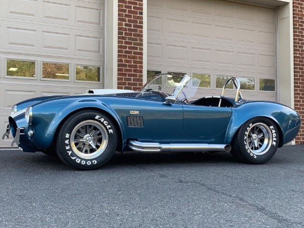 New-1965-Superformance-Mark-III-Cobra