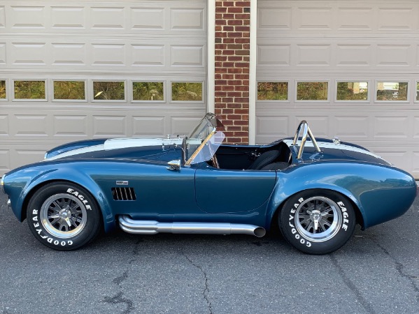 New-1965-Superformance-Mark-III-Cobra