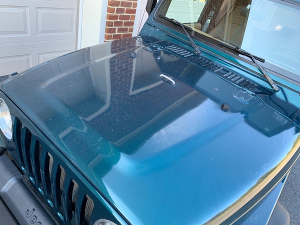 Used-1997-Jeep-Wrangler-SE