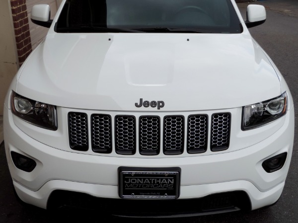 Used-2015-Jeep-Grand-Cherokee-Altitude