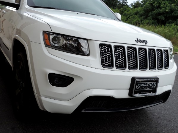 Used-2015-Jeep-Grand-Cherokee-Altitude