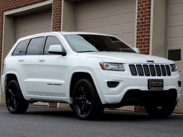 Used-2015-Jeep-Grand-Cherokee-Altitude