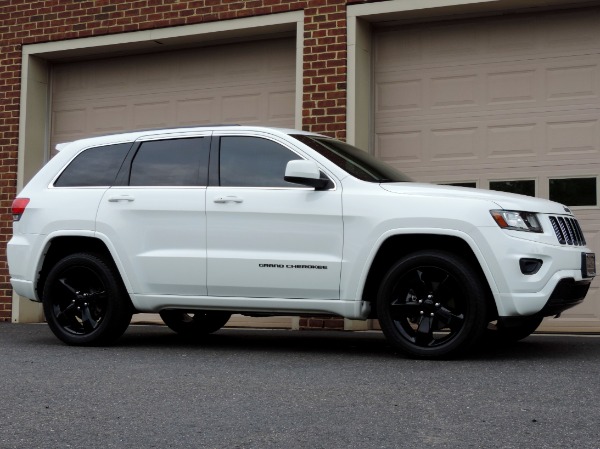 Used-2015-Jeep-Grand-Cherokee-Altitude