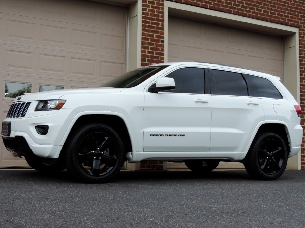 Used-2015-Jeep-Grand-Cherokee-Altitude