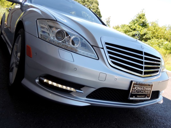 Used-2011-Mercedes-Benz-S-Class-S-550-4MATIC