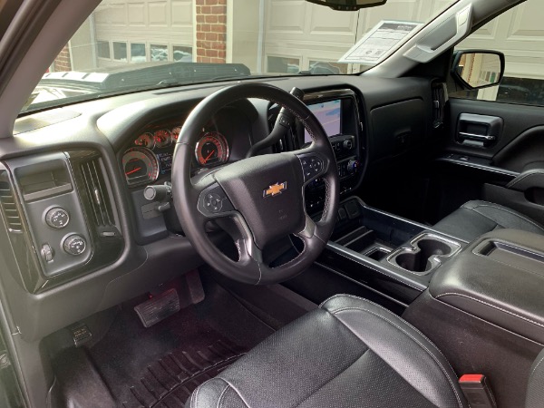 Used-2015-Chevrolet-Silverado-1500-Southern-Comfort-Black-Widow-Edition-Z71