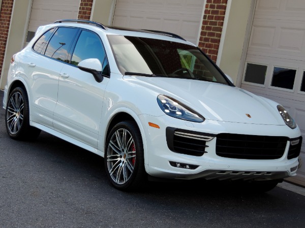 Used-2016-Porsche-Cayenne-Turbo