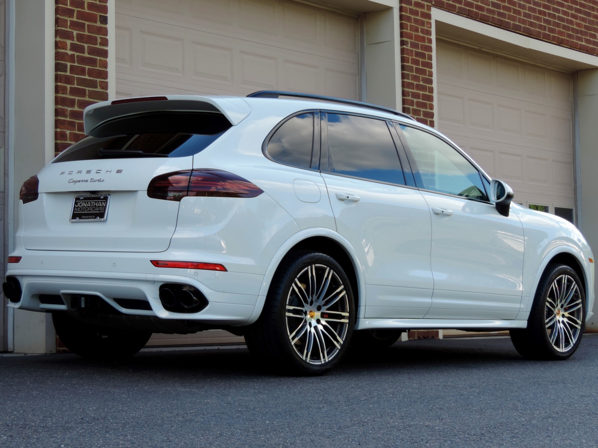 2016 Porsche Cayenne Turbo Stock A88808 for sale near Edgewater Park
