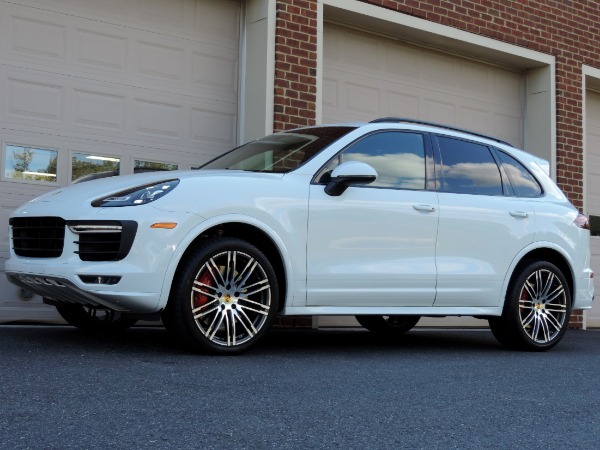 Used-2016-Porsche-Cayenne-Turbo