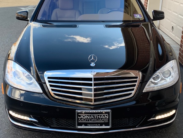 Used-2012-Mercedes-Benz-S-Class-S-550-4MATIC