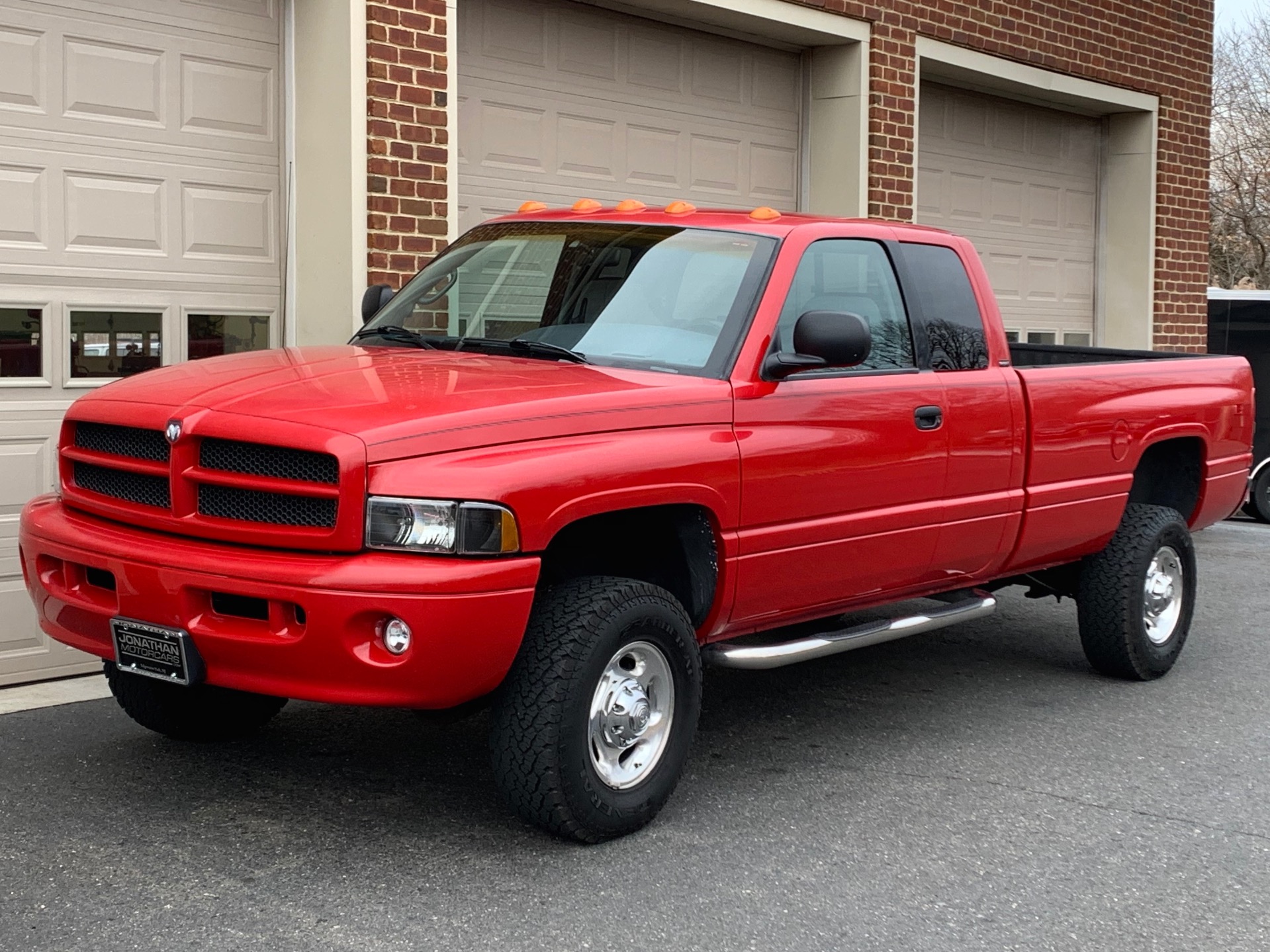 Custom 2001 Dodge Ram 2500